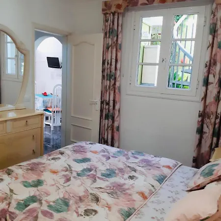 Vakantiehuis Comoda Casita Con Barbacoa, Buena Conexion Wifi
